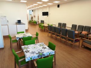 mesas sillas alai centro dia vitoria gasteiz